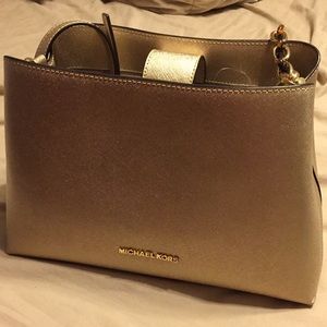 Michael Kors Portia Pale Gold LG Satchel Leather